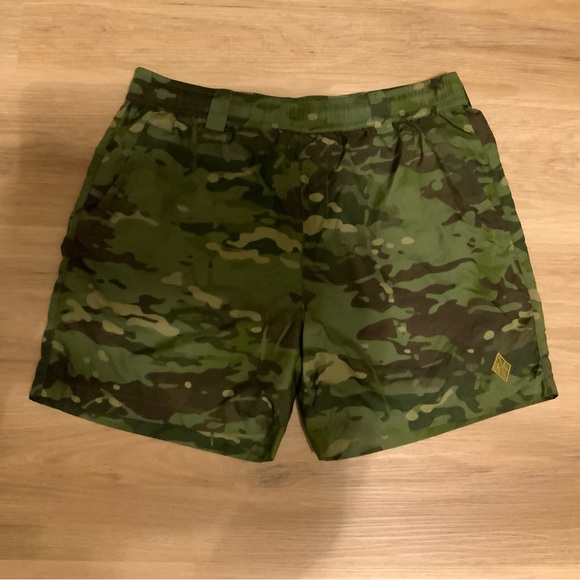 SPECIAL EDITION - Qilo x Irregulars Tactical Shorts - Camo - L - Picture 1 of 4
